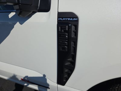 2027 Ford F-350SD Platinum DRW