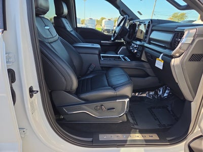 2027 Ford F-350SD Platinum DRW