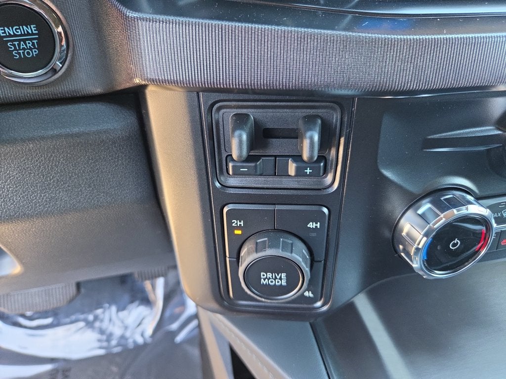 2027 Ford F-350SD Platinum DRW
