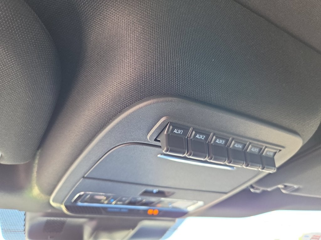2027 Ford F-350SD Platinum DRW