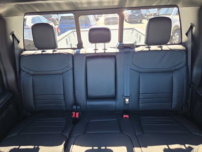 2027 Ford F-350SD Platinum DRW