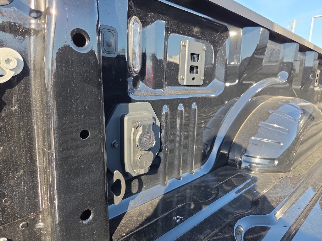 2027 Ford F-450SD Lariat DRW