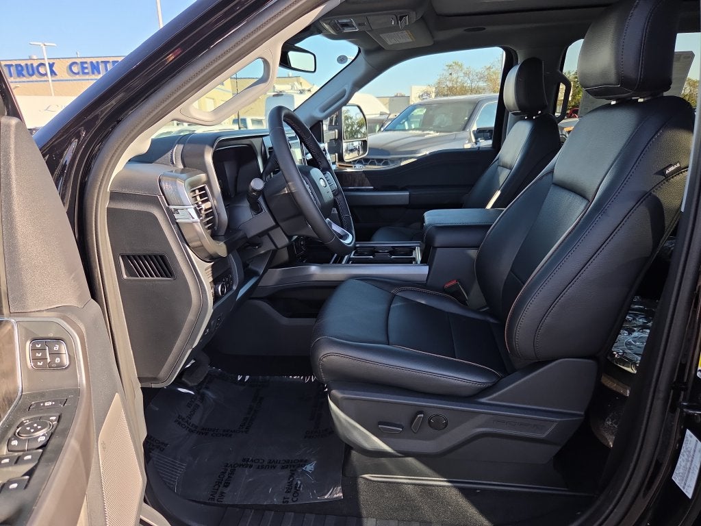 2027 Ford F-450SD Lariat DRW