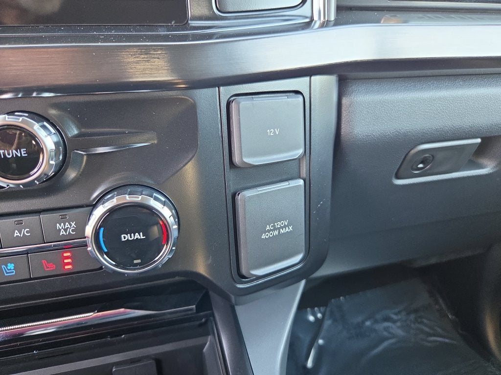 2027 Ford F-450SD Lariat DRW