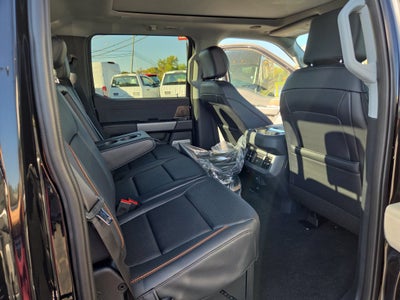 2027 Ford F-450SD Lariat DRW