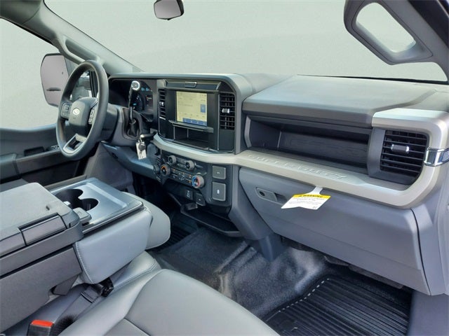 2025 Ford F-350SD XL