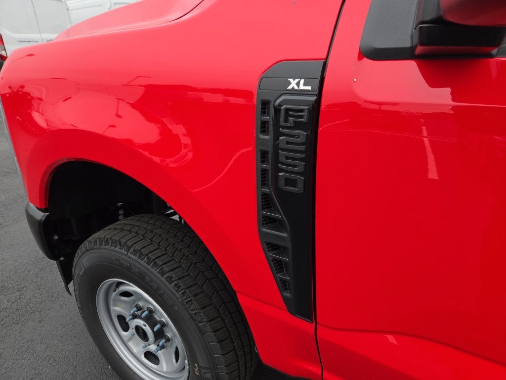 2027 Ford F-250SD XL