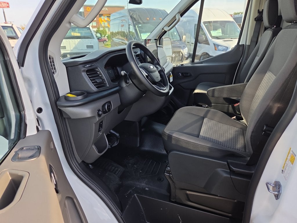2027 Ford Transit-250 Base