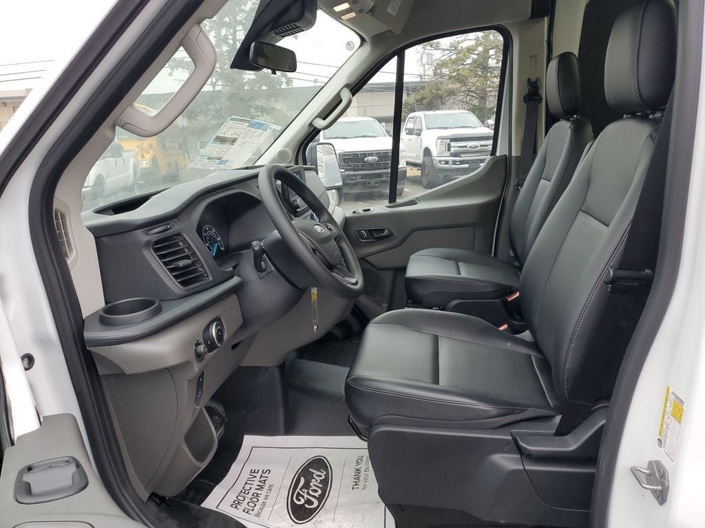 2025 Ford Transit-250 Base