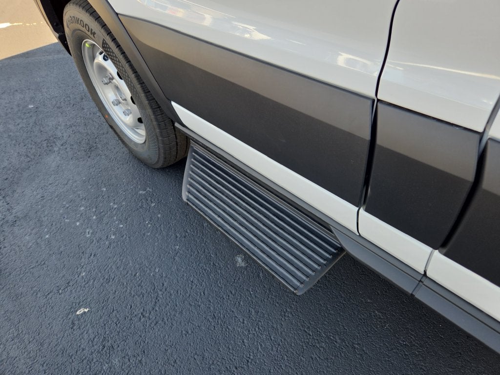2027 Ford Transit-250 Base
