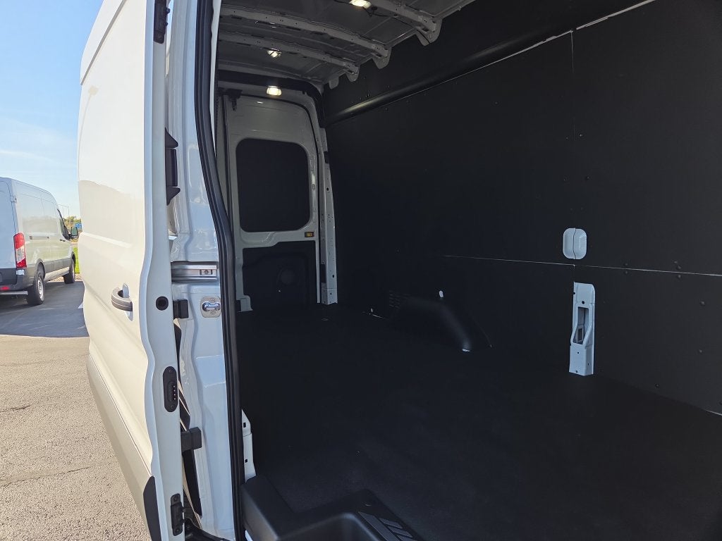 2027 Ford Transit-350 Base