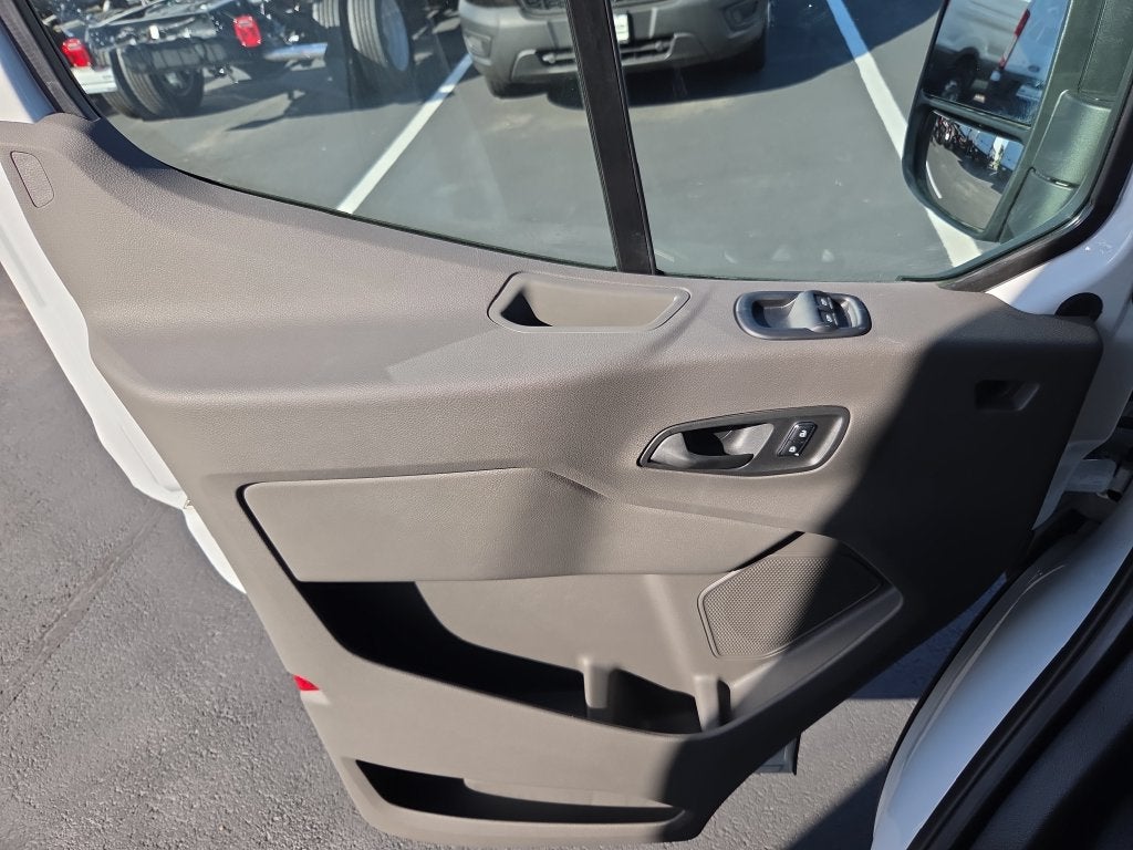 2027 Ford Transit-350 Base