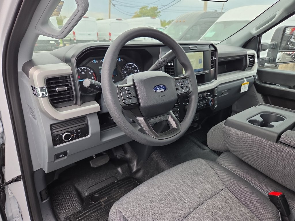 2027 Ford F-350SD XL