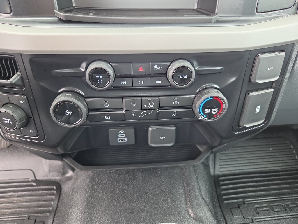 2027 Ford F-350SD XL