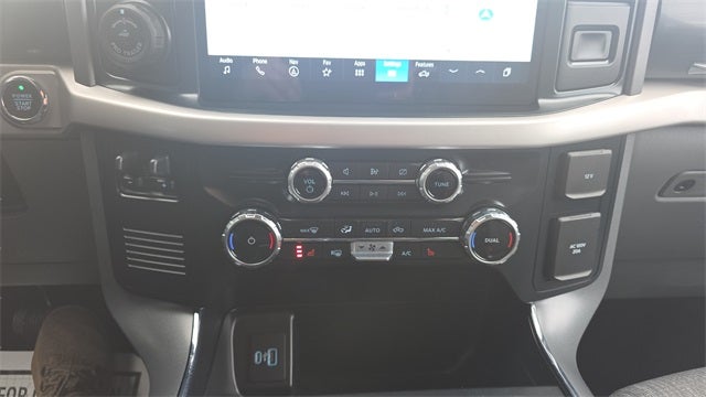 2023 Ford F-150 Lightning XLT