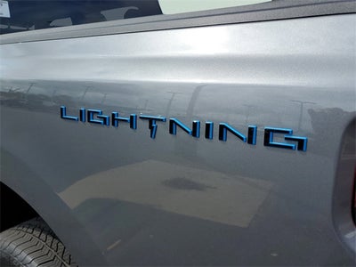 2025 Ford F-150 Lightning Flash