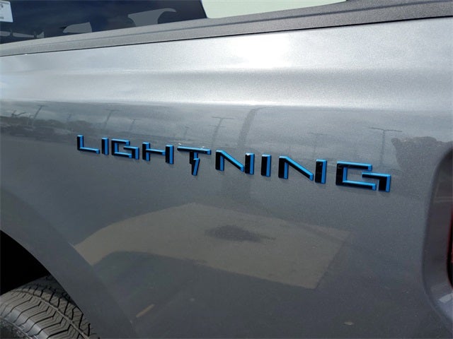 2025 Ford F-150 Lightning Flash