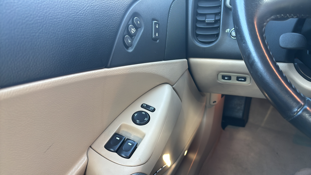 2005 Chevrolet Corvette Base