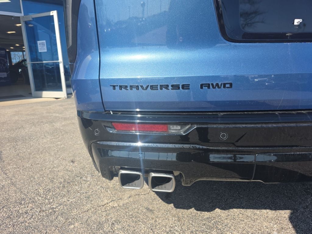 2024 Chevrolet Traverse RS