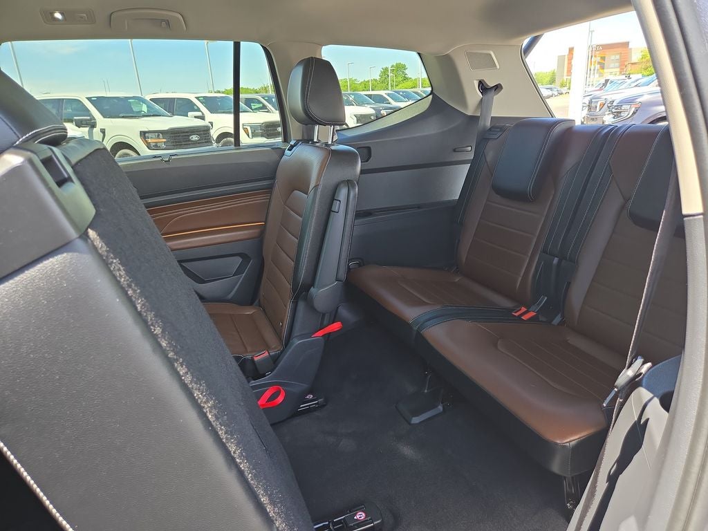 2022 Volkswagen Atlas 3.6L V6 SEL Premium R-Line