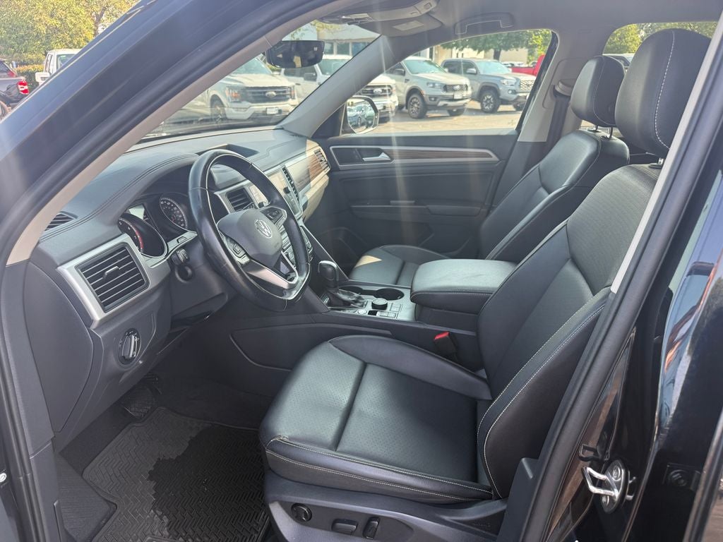 2021 Volkswagen Atlas 3.6L V6 SE w/Technology