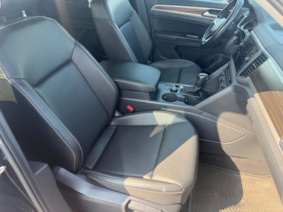 2021 Volkswagen Atlas 3.6L V6 SE w/Technology