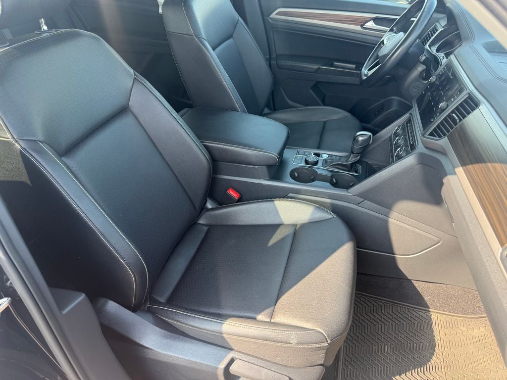 2021 Volkswagen Atlas 3.6L V6 SE w/Technology