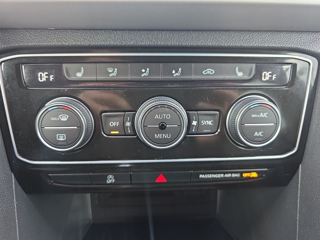 2022 Volkswagen Atlas Cross Sport 3.6L V6 SE w/Technology