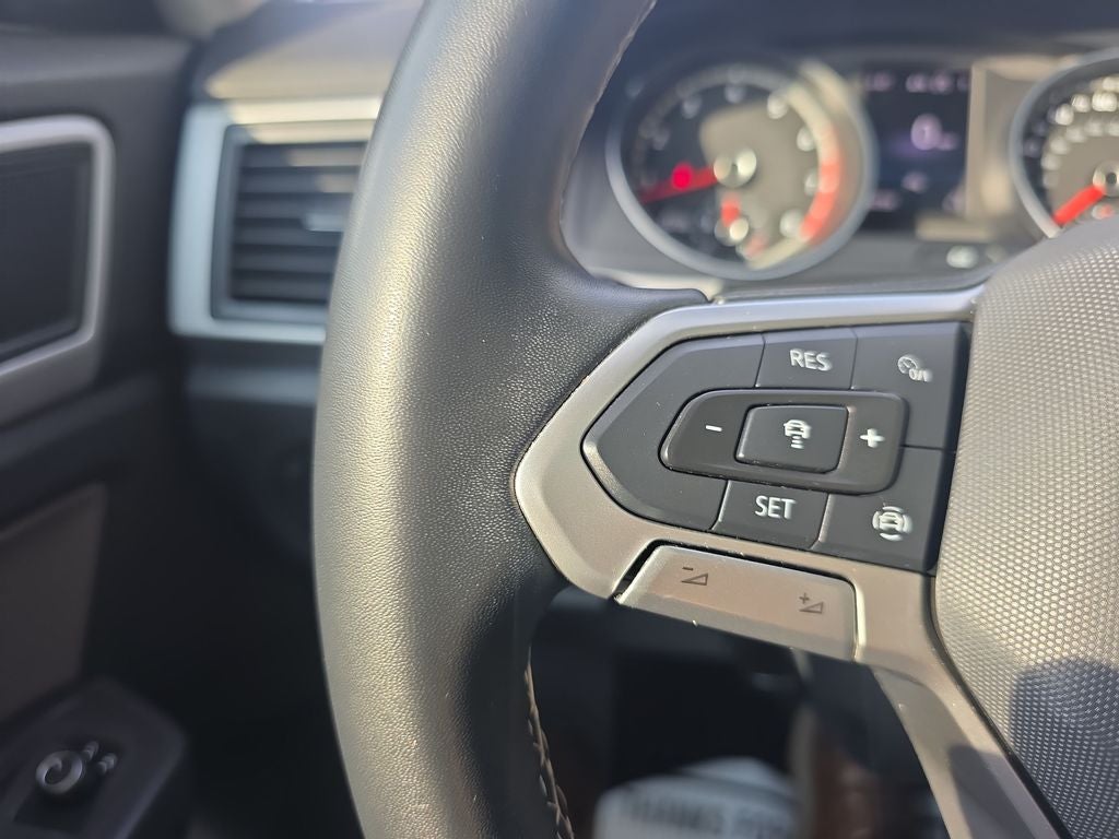 2021 Volkswagen Atlas 3.6L V6 SE w/Technology