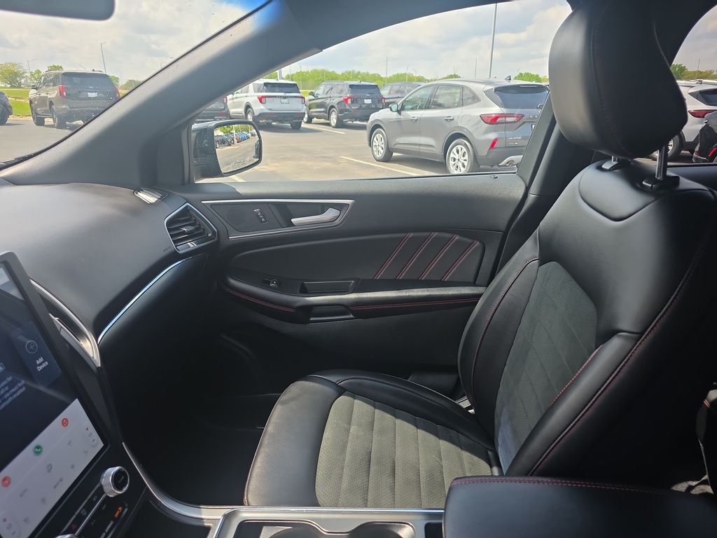 2023 Ford Edge ST Line