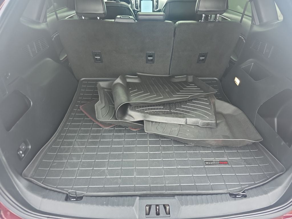 2021 Ford Edge ST Line