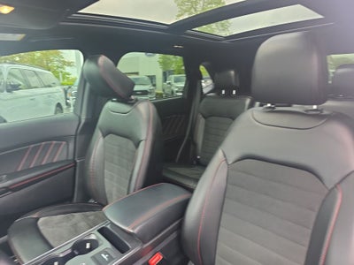 2021 Ford Edge ST Line