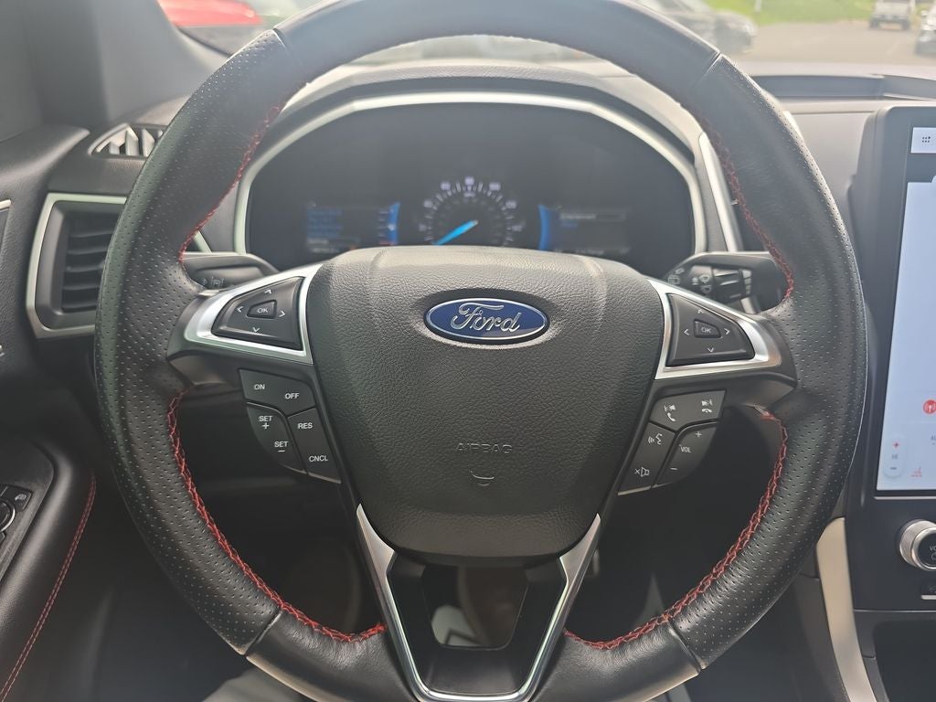 2021 Ford Edge ST Line