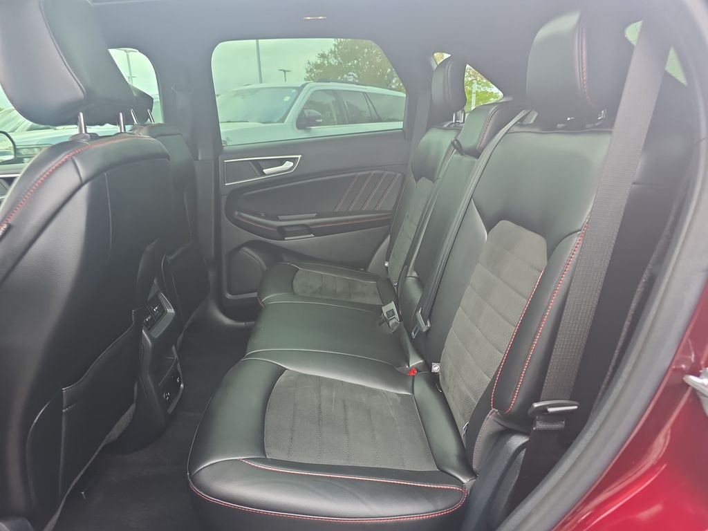 2021 Ford Edge ST Line