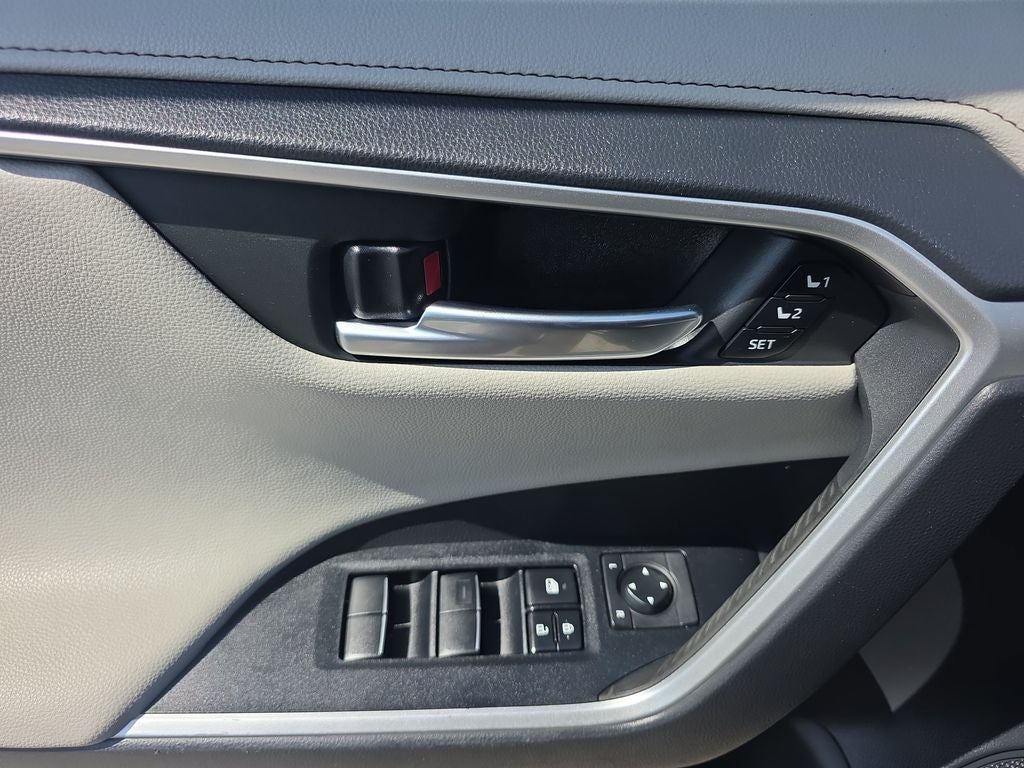 2020 Toyota RAV4 Hybrid Limited