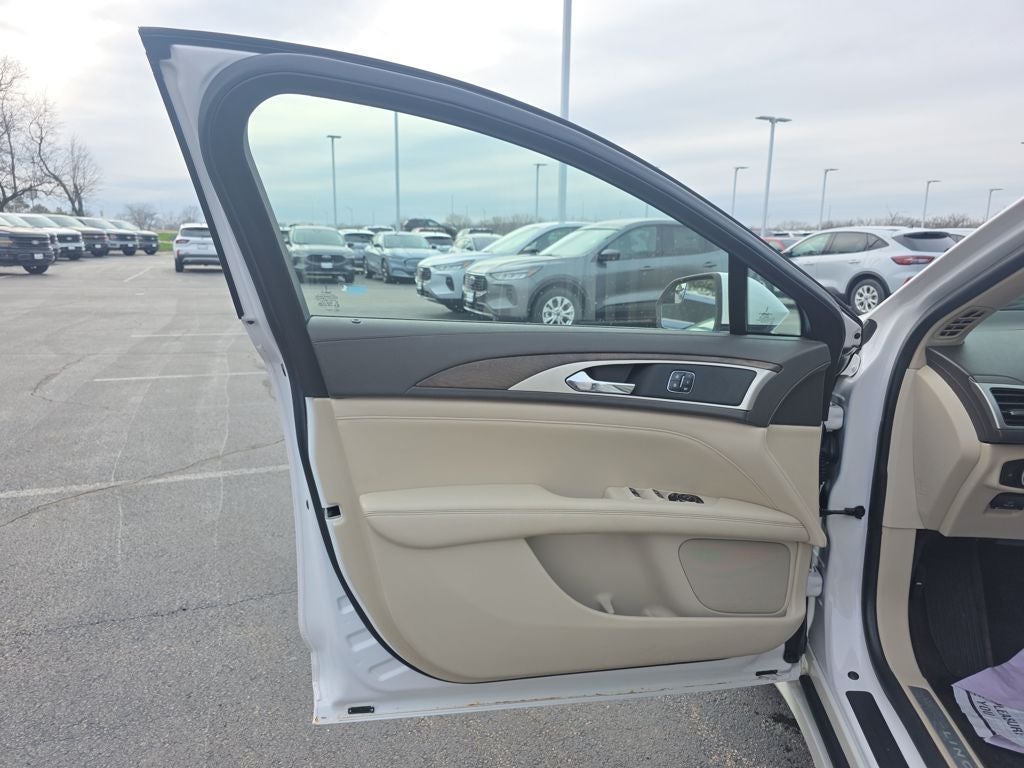 2018 Lincoln MKZ Select