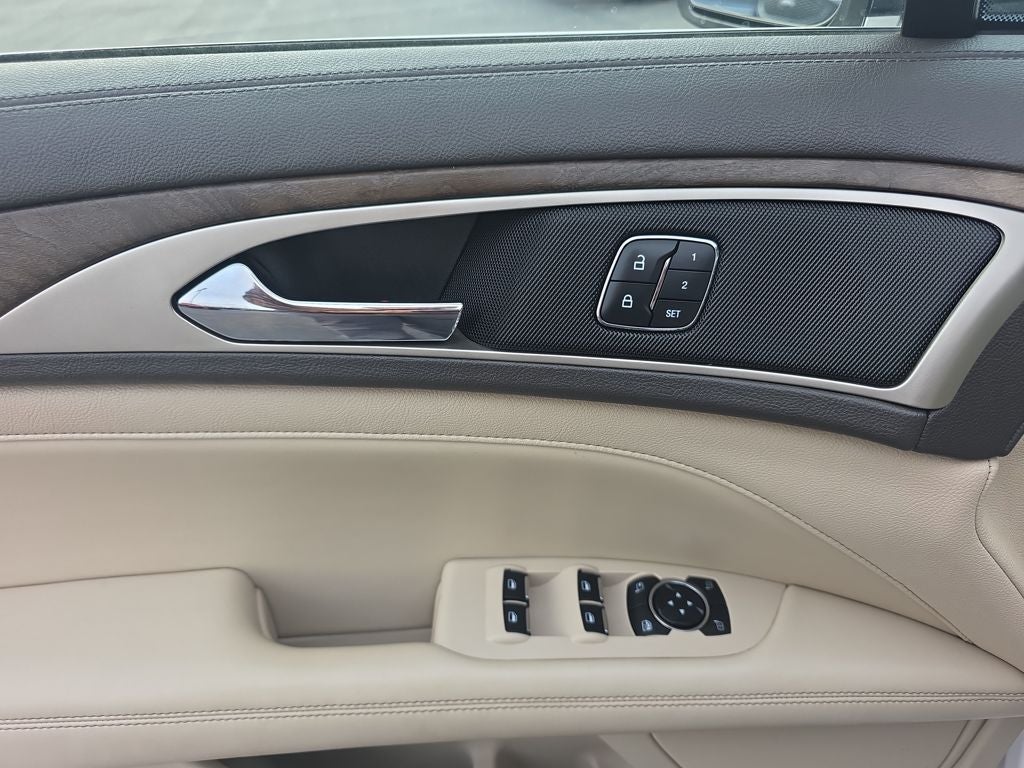 2018 Lincoln MKZ Select