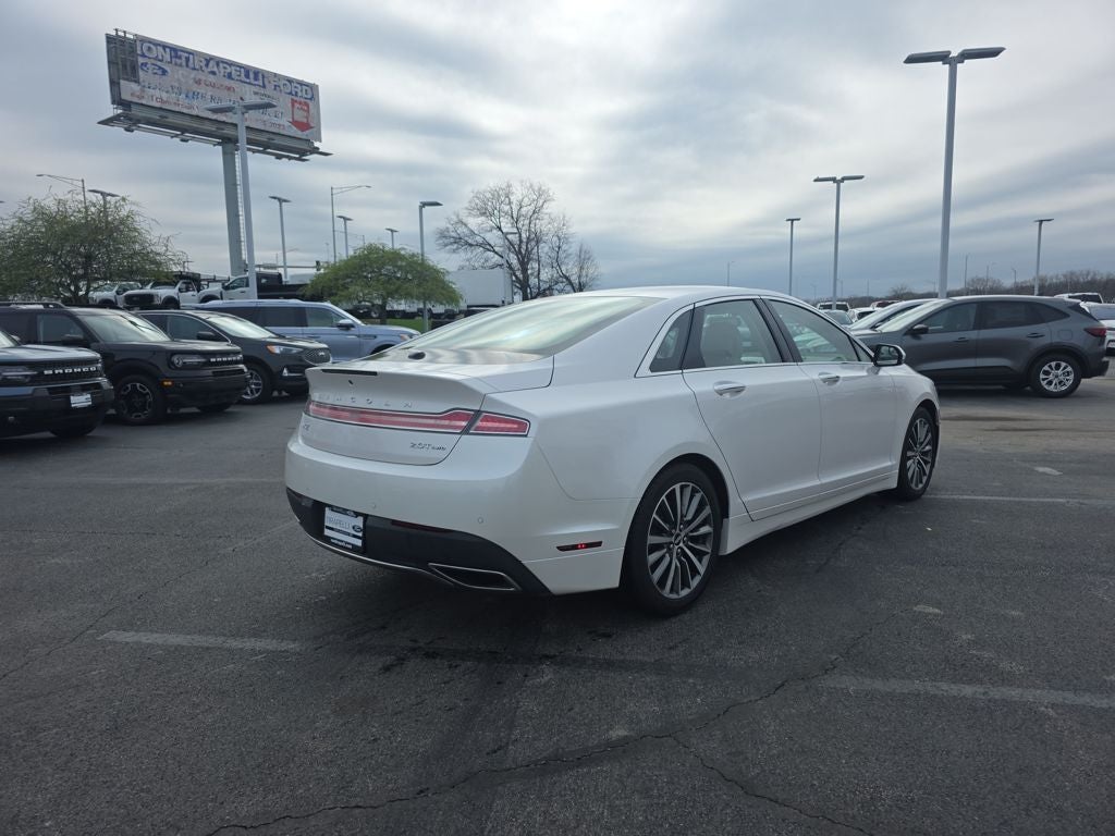 2018 Lincoln MKZ Select