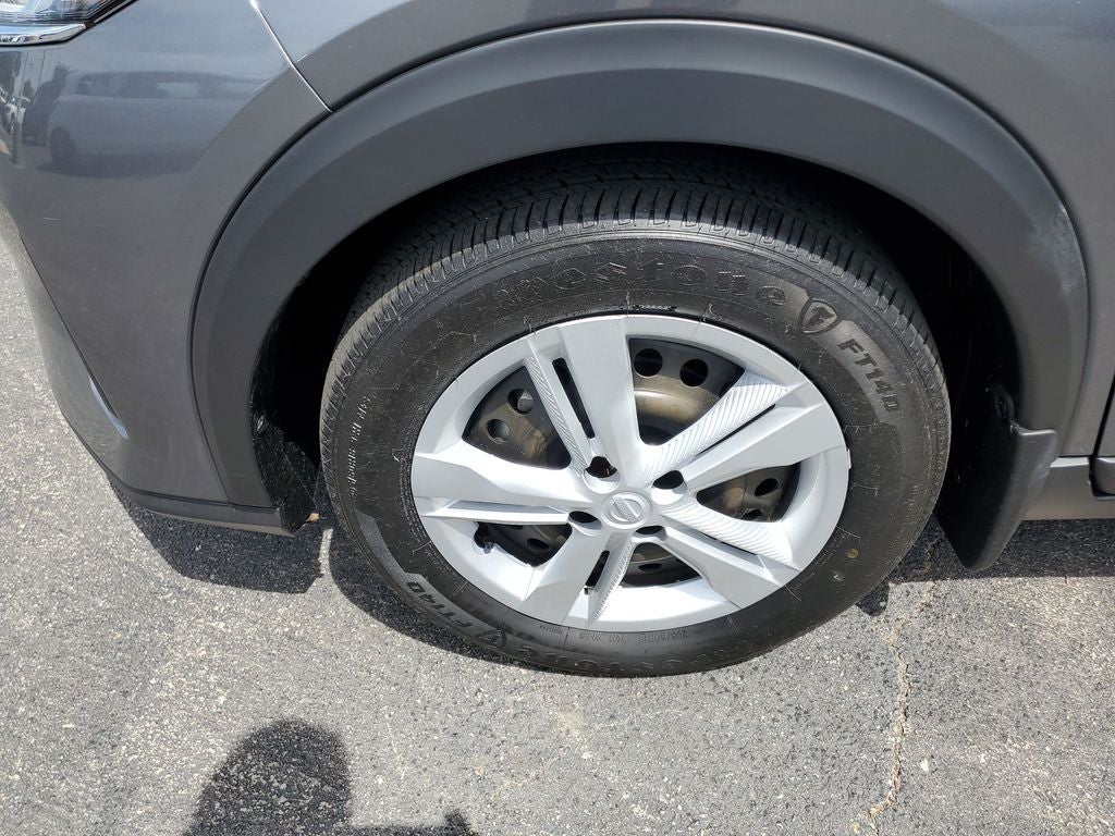 2023 Nissan Kicks S