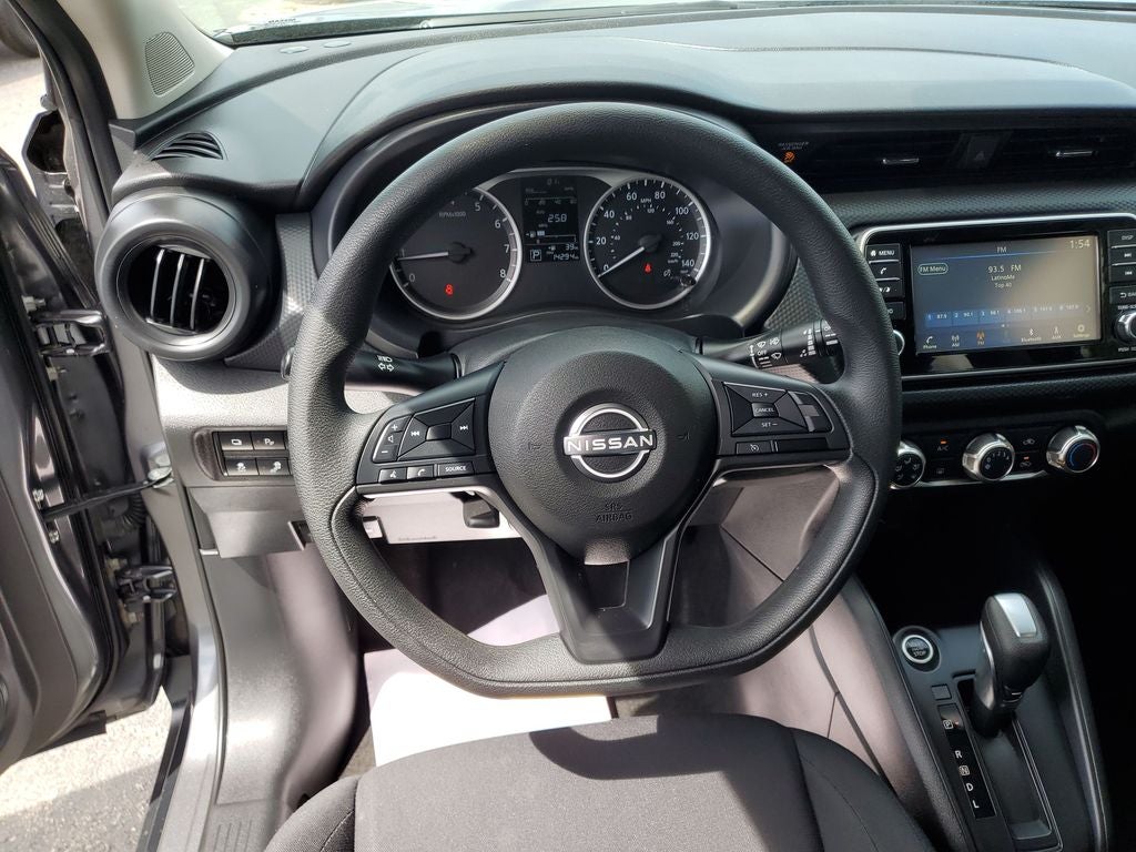 2023 Nissan Kicks S