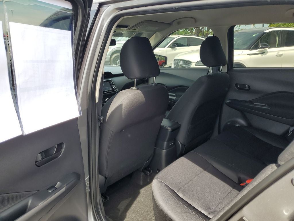 2023 Nissan Kicks S