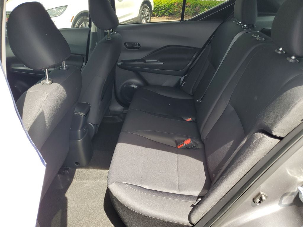 2023 Nissan Kicks S