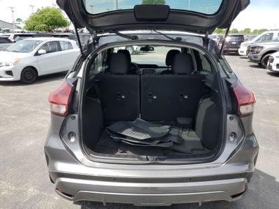 2023 Nissan Kicks S