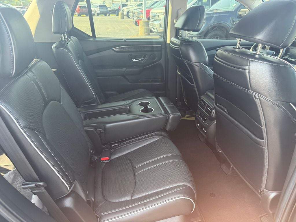 2023 Honda Pilot Elite