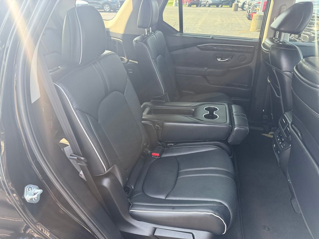2023 Honda Pilot Elite