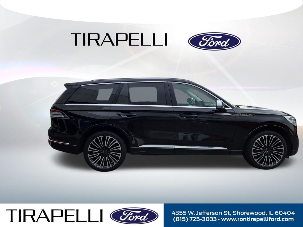 2022 Lincoln Aviator Black Label