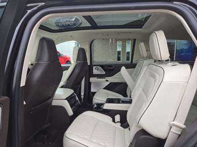 2022 Lincoln Aviator Black Label