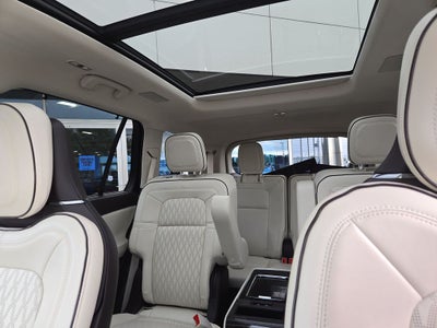 2022 Lincoln Aviator Black Label