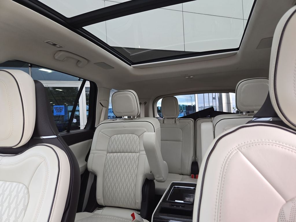2022 Lincoln Aviator Black Label