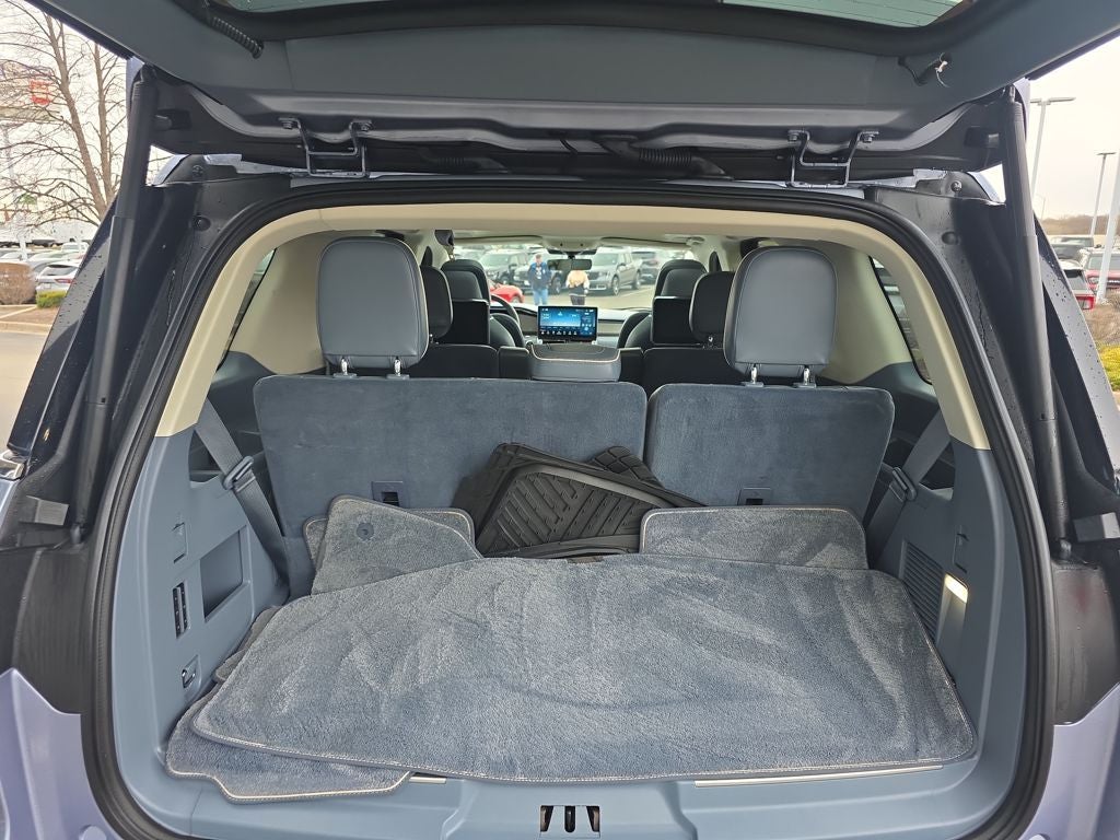 2022 Lincoln Navigator Black Label